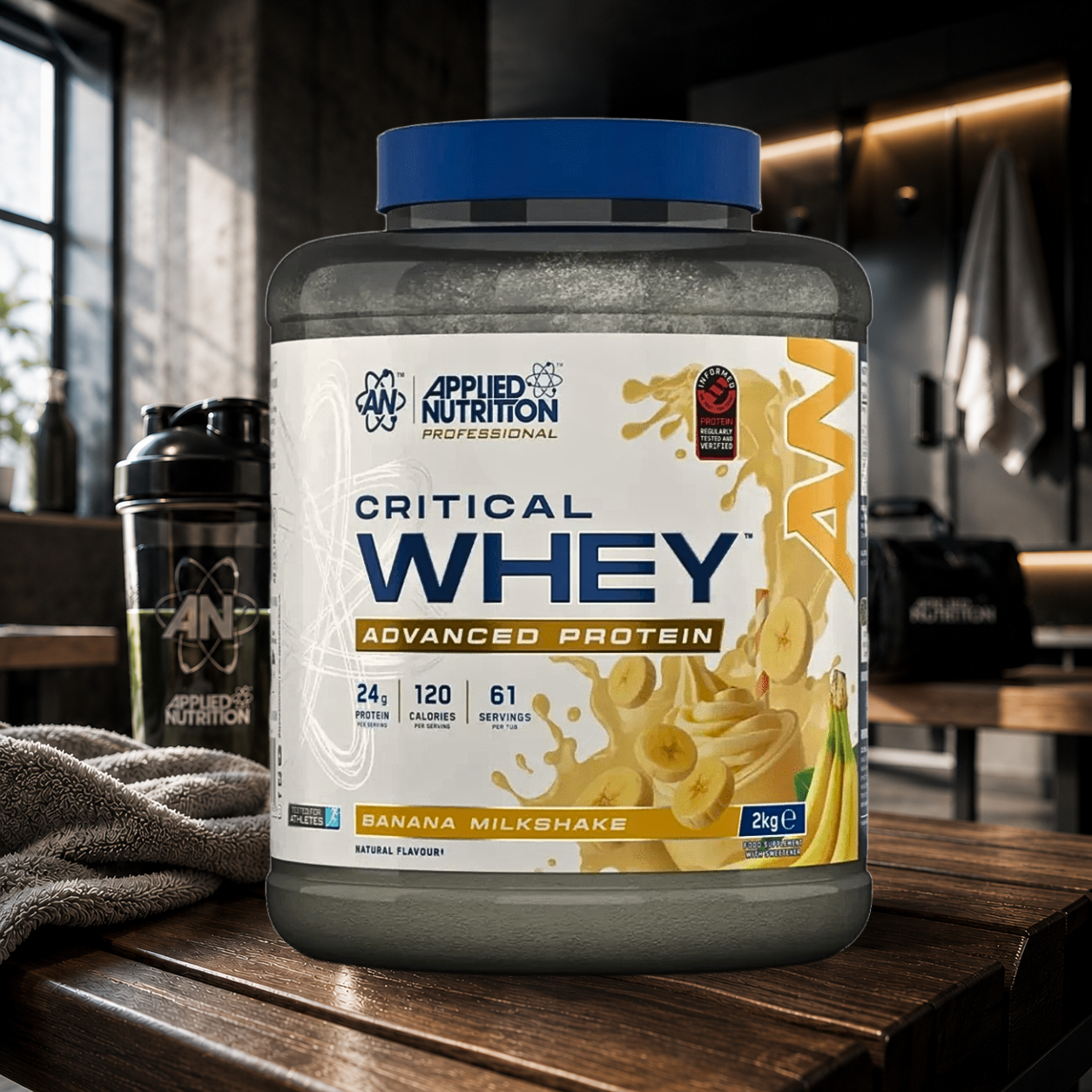 Critical Whey Applied Nutrition associe concentré, isolat, hydrolysat de whey et protéines de lait de vaches européennes nourries à l’herbe pour favoriser récupération et développement musculaire.
