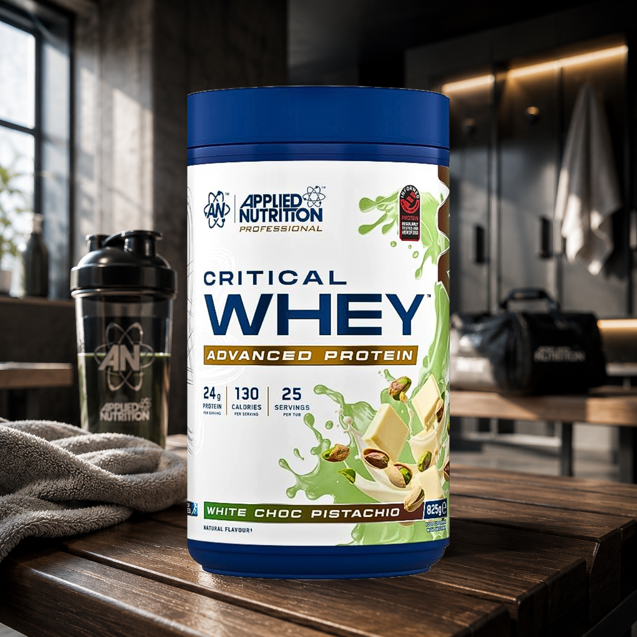 Whey protéine multi-sources avec 24 g de protéines par dose. Soutient récupération, développement musculaire et apports protéiques quotidiens.
