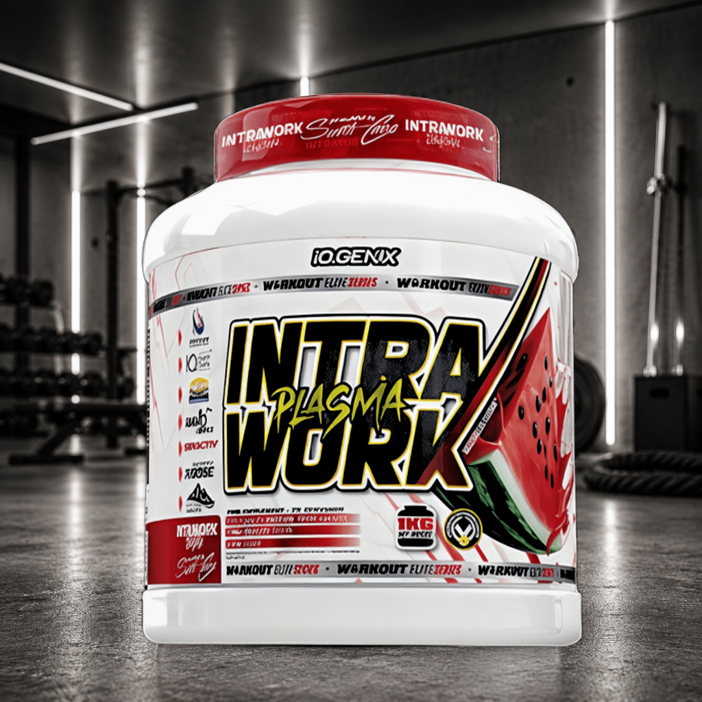 Intra Work Plasma IO.GENIX associe Cluster Dextrin®, Glutamine Kyowa®, Créatine, Citrulline, Senactiv® et DigeZyme® pour soutenir l'énergie, l'hydratation, les performances et la récupération pendant l'entraînement.
