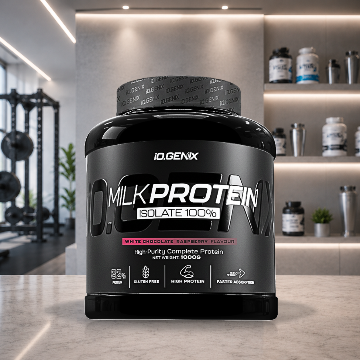 Milk Protein 100% Isolate iO.GENIX associe 80 % de caséine et 20 % de whey pour une récupération prolongée et une meilleure satiété en période de sèche.