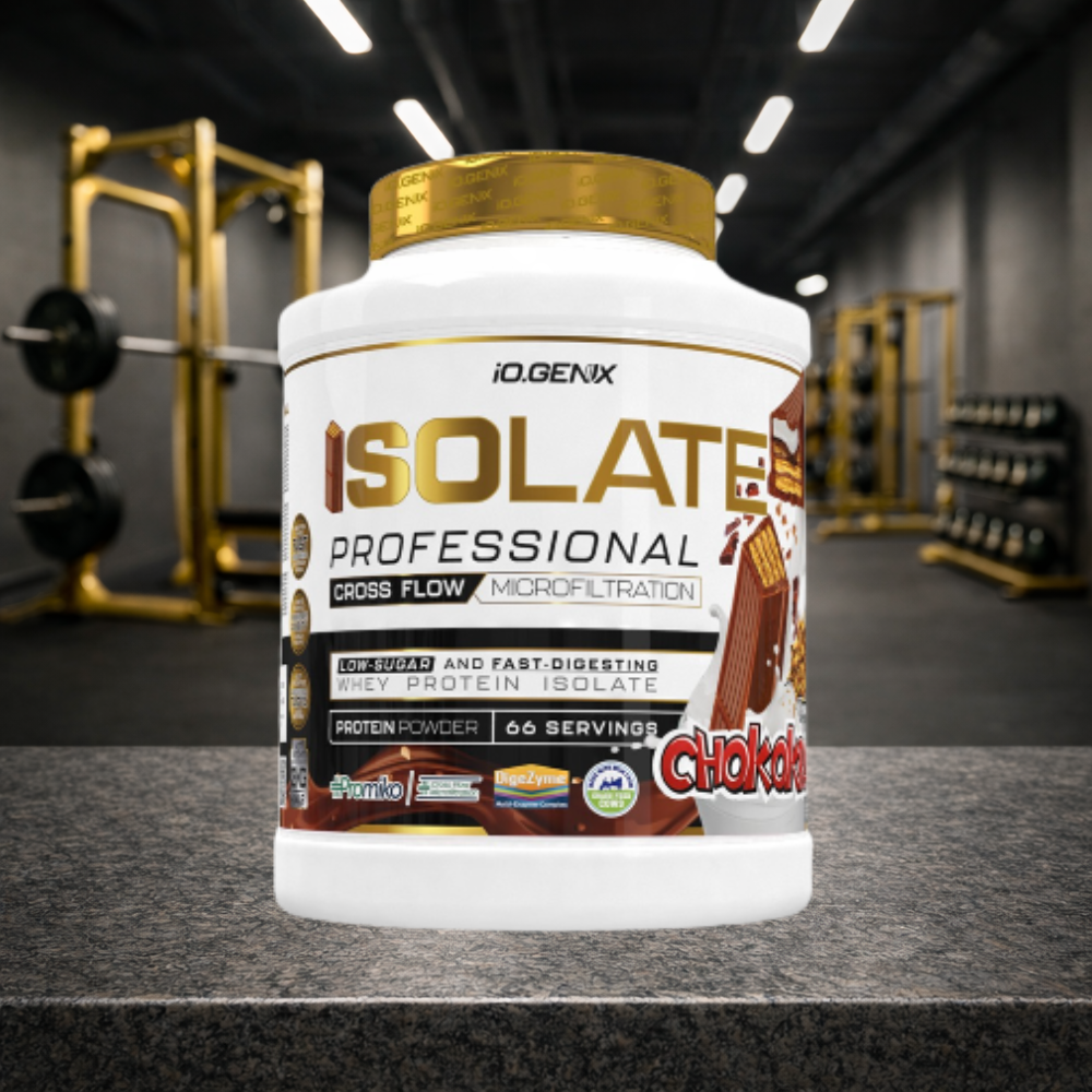 Professional Isolate IO.GENIX est un isolat de whey CFM premium issu de la matière première ISOLAC®. Riche en protéines (jusqu’à 91 %), faible en sucres et graisses, il offre une digestion rapide et un apport optimal en BCAA pour soutenir récupération, performance et développement musculaire.